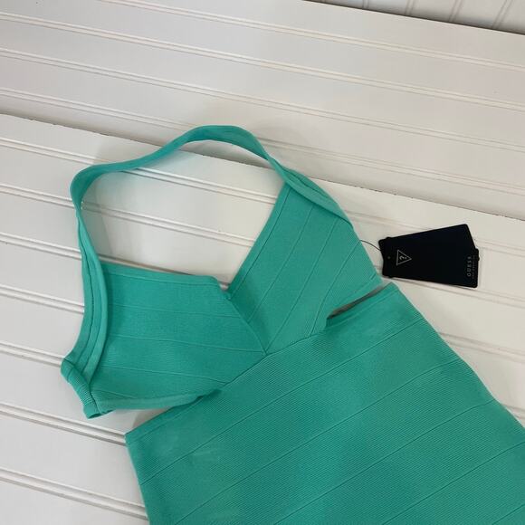 NWT Guess Green Scuba  Ruffled Hem Cut Out Mini Dress Size S - Picture 4 of 8
